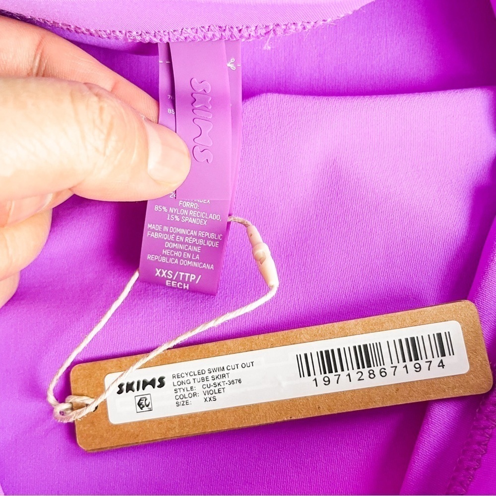 SKIMS Swim Cut Out Long Tube Skirt in Violet Size XXS SKU: 63R - Picture 6 of 6
